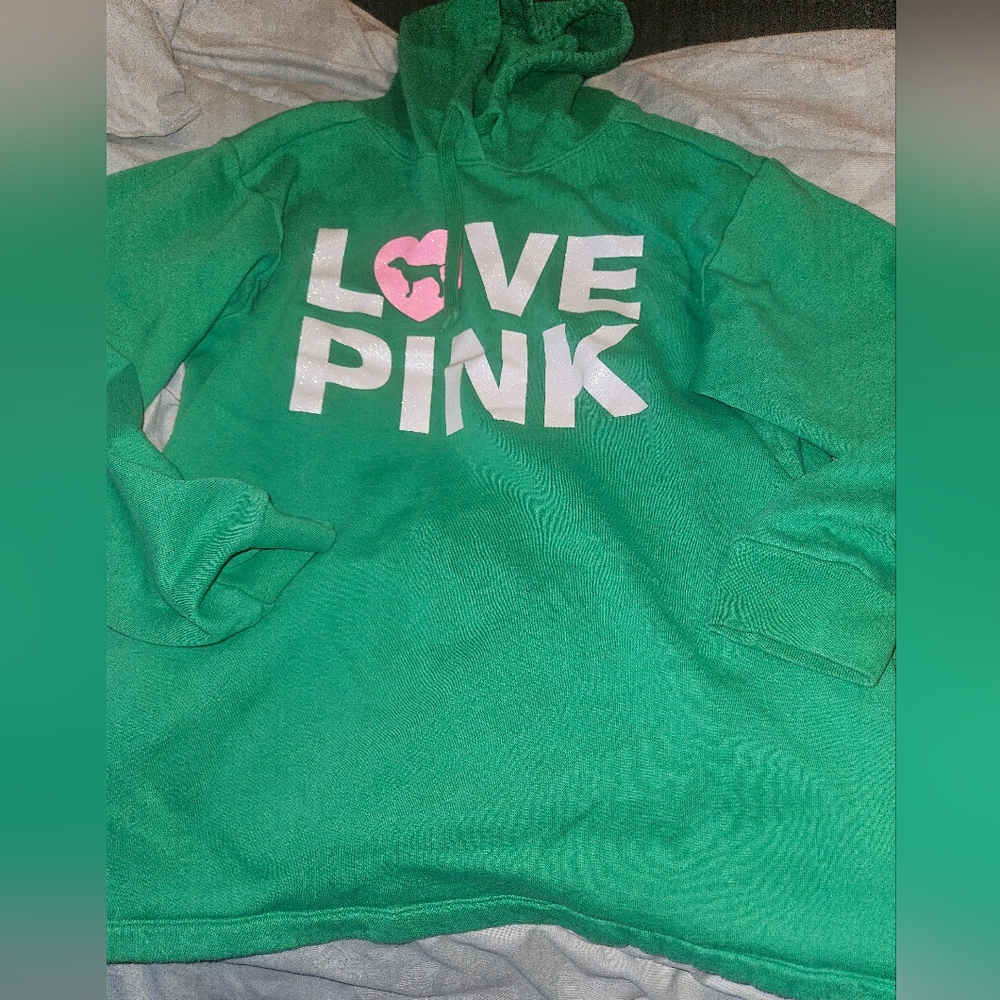 Green Kids Shirt with Love Pink Design